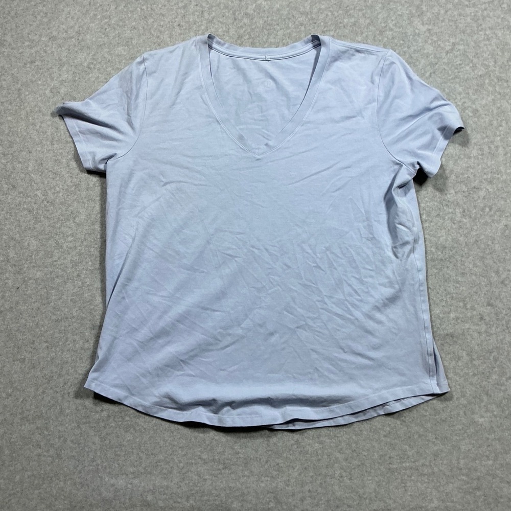 Lululemon Love Tee V-Neck Short Sleeve Activewear Shirt Light Blue Pastel 10